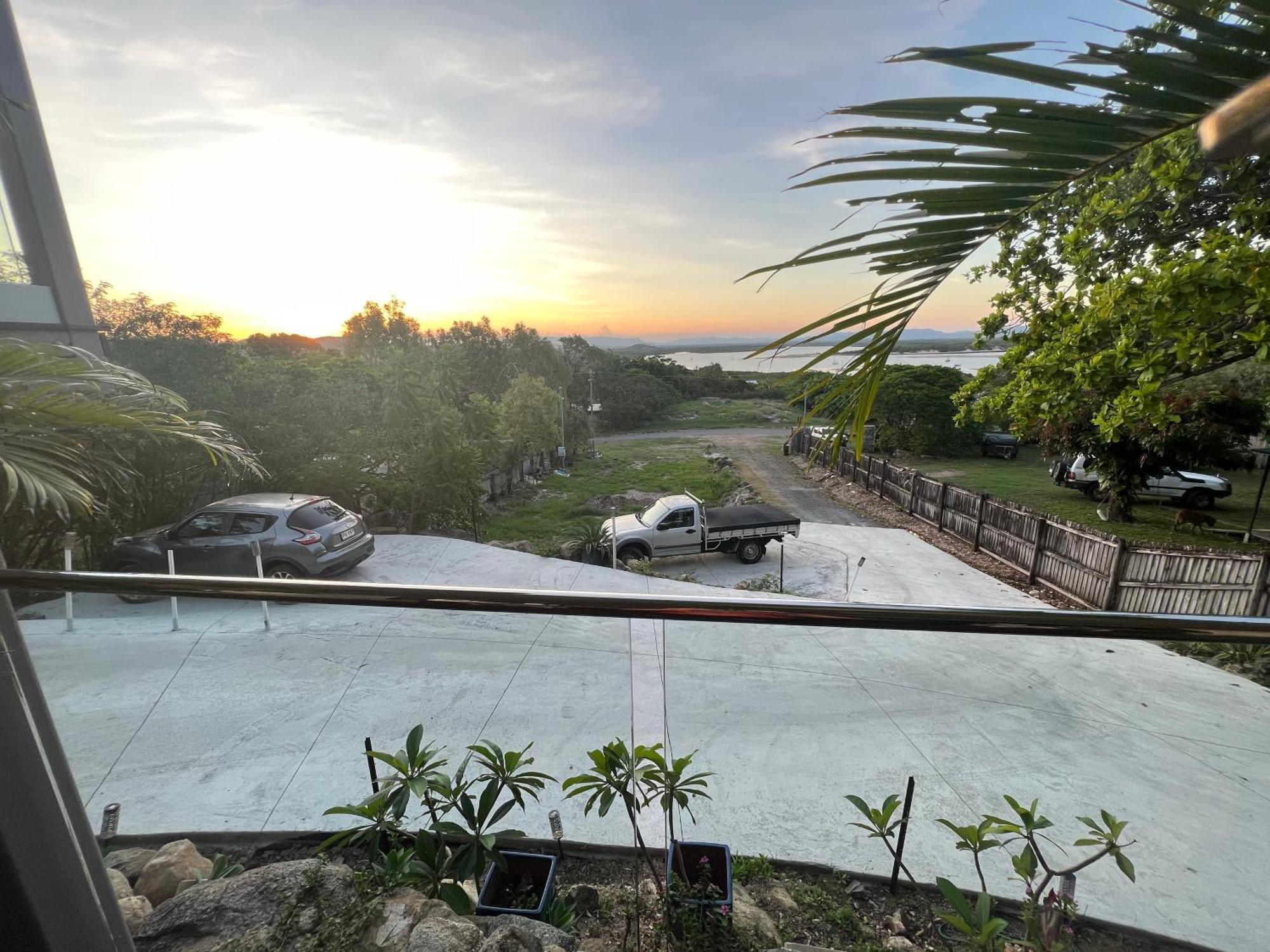 The Orchid Suite - Apartment In Cooktown Εξωτερικό φωτογραφία