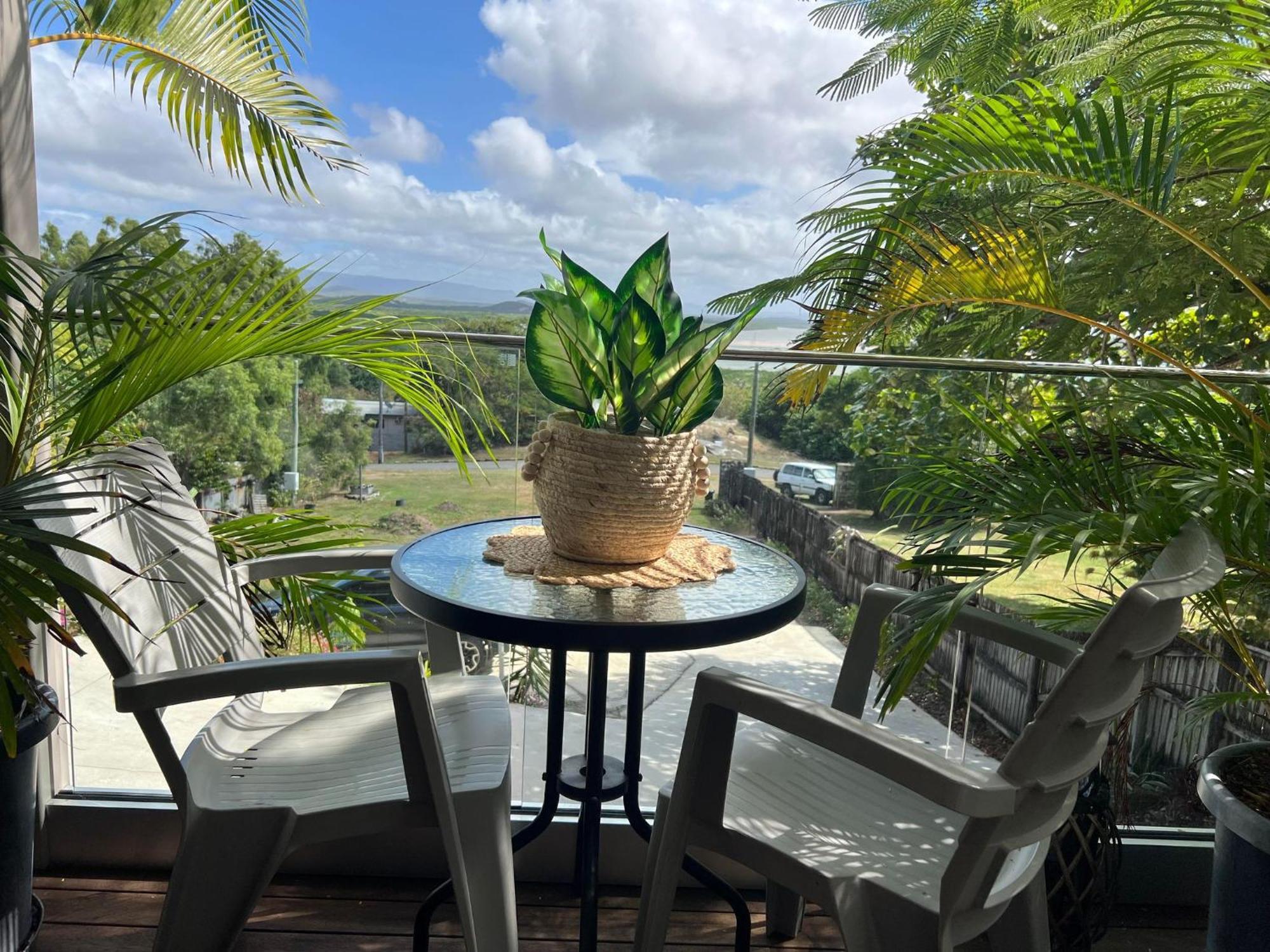The Orchid Suite - Apartment In Cooktown Εξωτερικό φωτογραφία